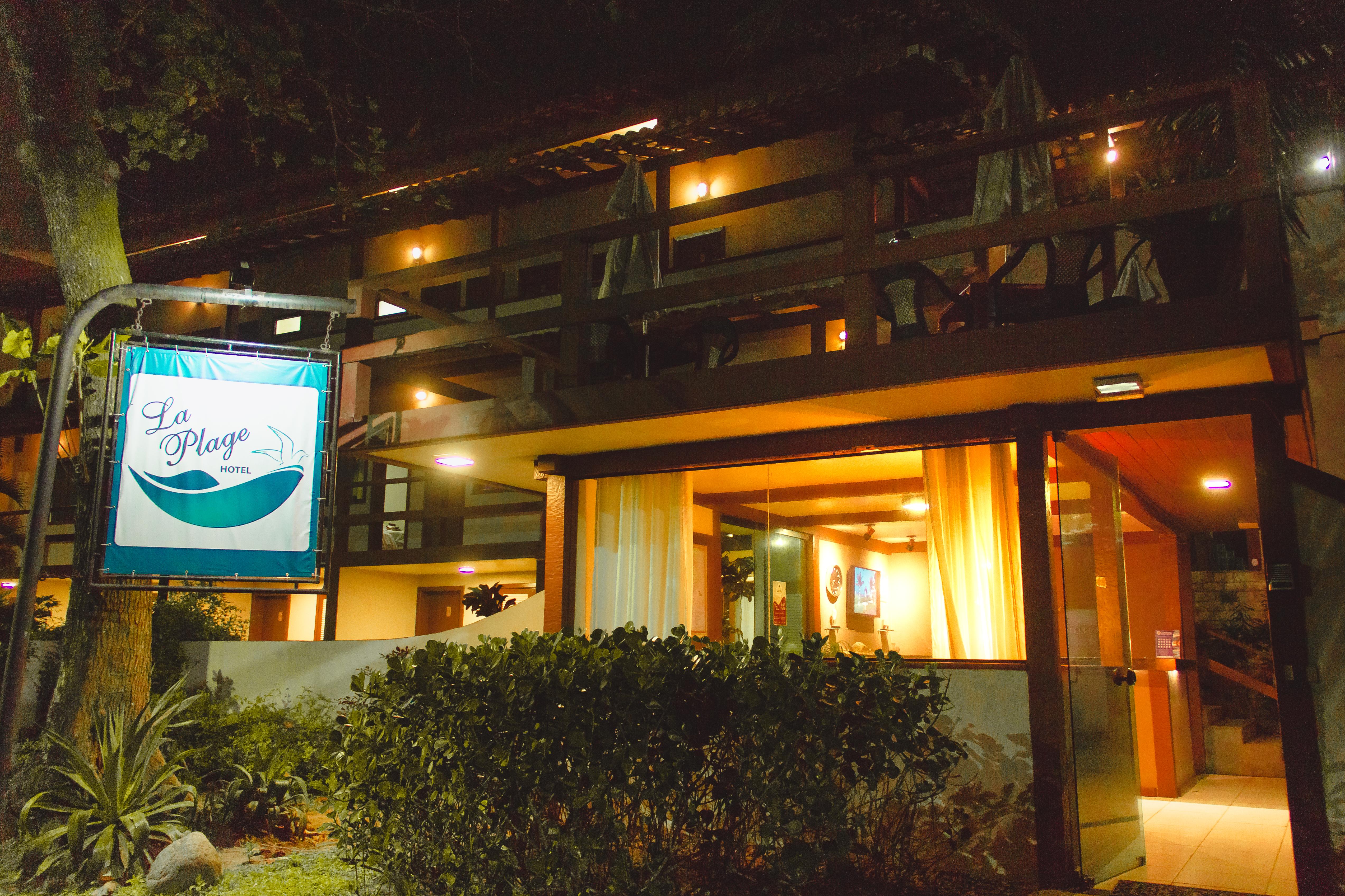 Hotel La Plage Cabo Frio Exterior foto